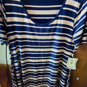 Lularoe perfect t med new with tag stripes.